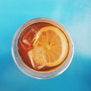 You can detox your body by drinking 8 glasses of iced tea a day. But what kind?